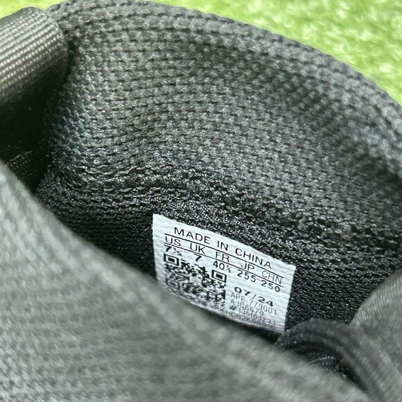 Disney Christmas 2025 Lil Rin Rin Plush Badge Red New